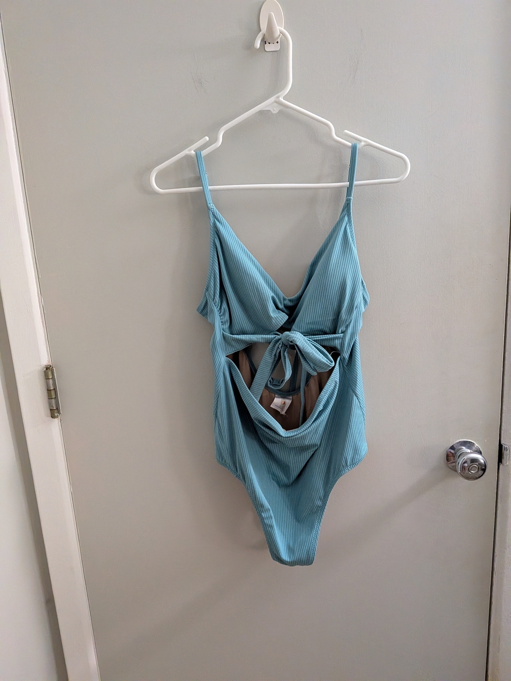 Shade & Shore Aqua Ribbed One-Piece Swimsuit with Front Tie Detail Large EUC Fun